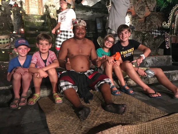 IWIF6rtyRxiaDE9B6rFJ2A